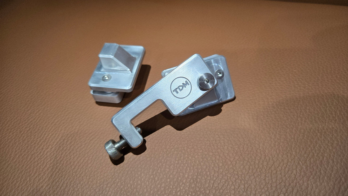 LatchLock LL-01 Rear Window Latch (Toyota 1979-2000)