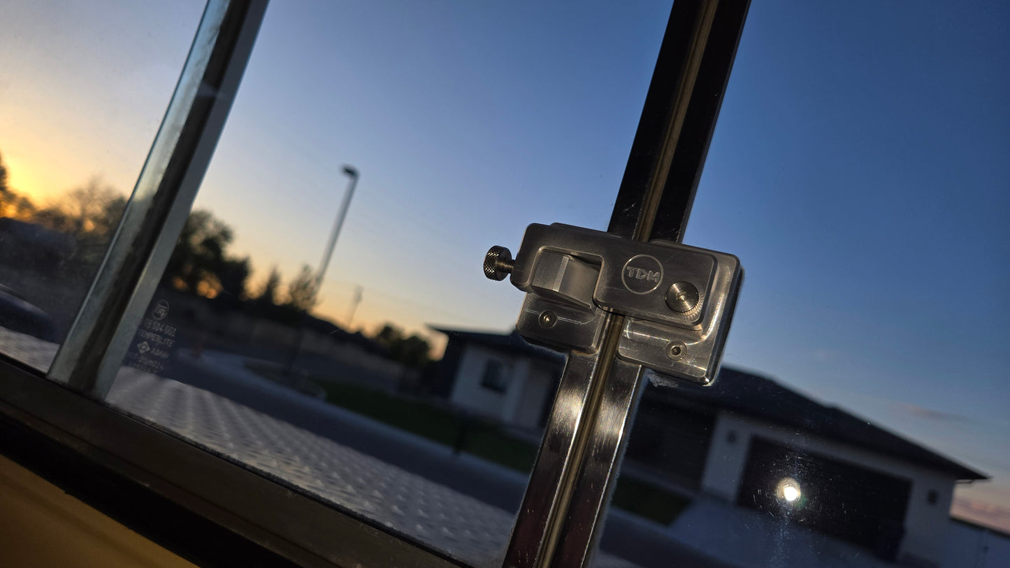 LatchLock LL-01 Rear Window Latch (Toyota 1979-2000)
